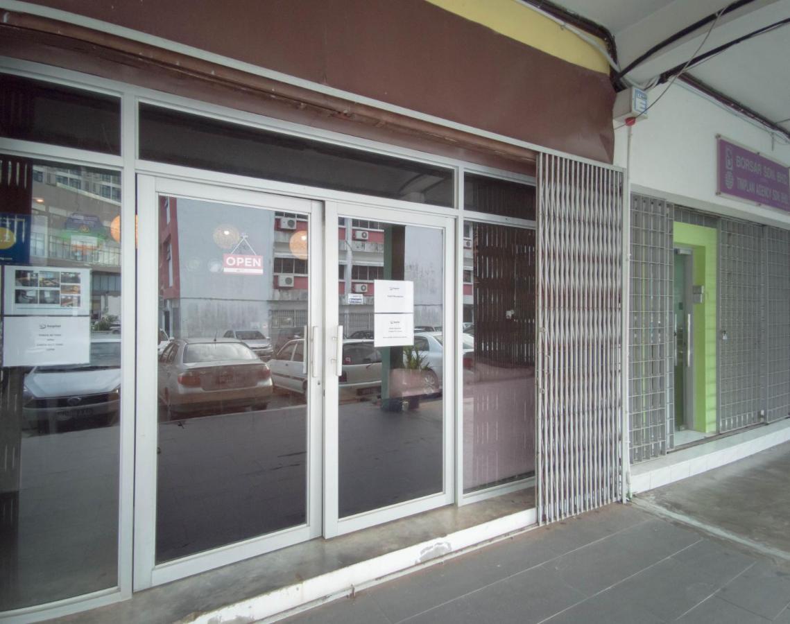 Koptel Budget Hotel Kuching Bagian luar foto