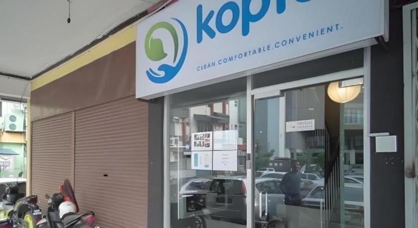 Koptel Budget Hotel Kuching Bagian luar foto