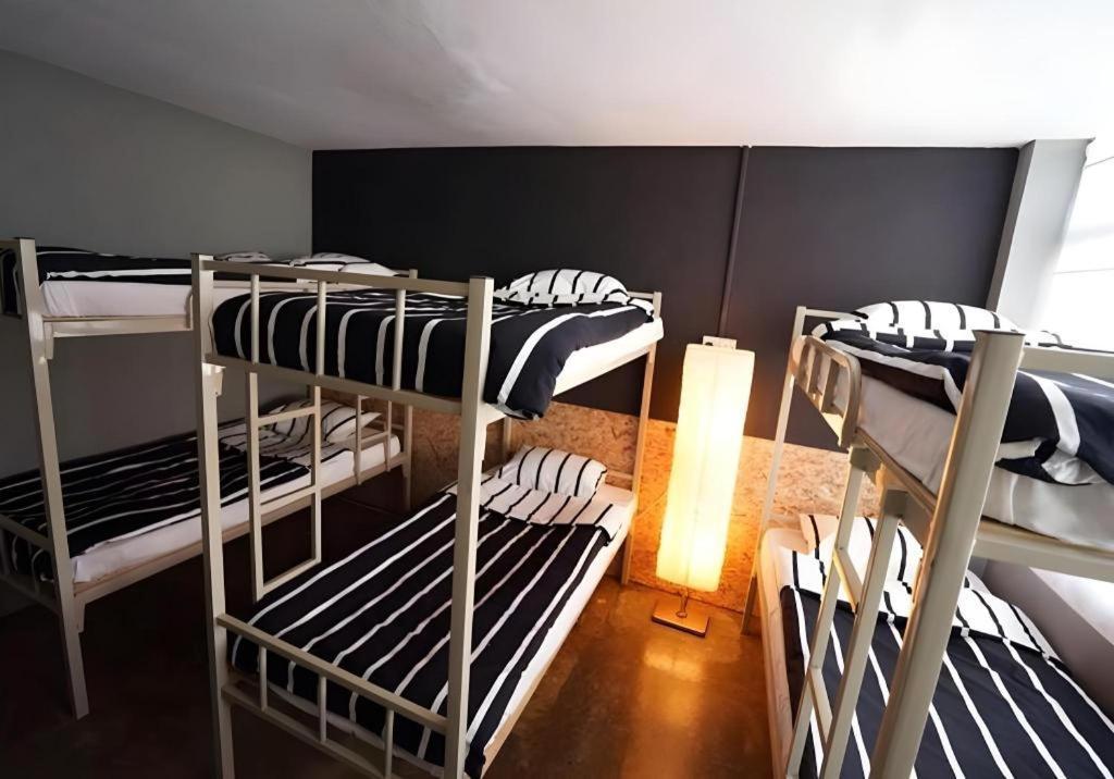 Koptel Budget Hotel Kuching Bagian luar foto