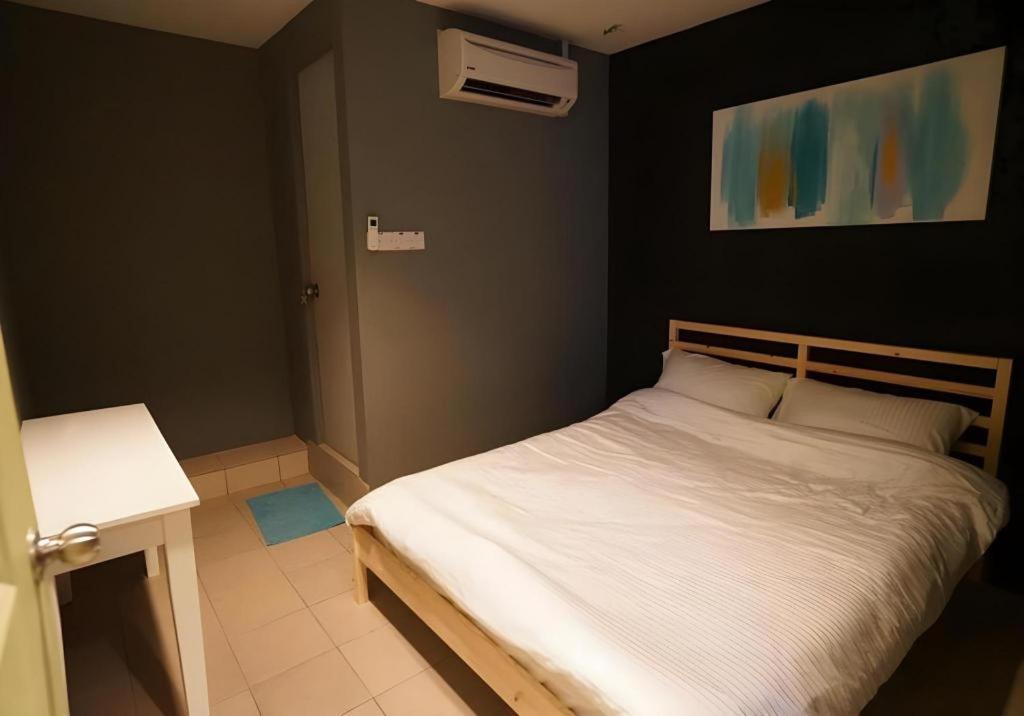 Koptel Budget Hotel Kuching Bagian luar foto
