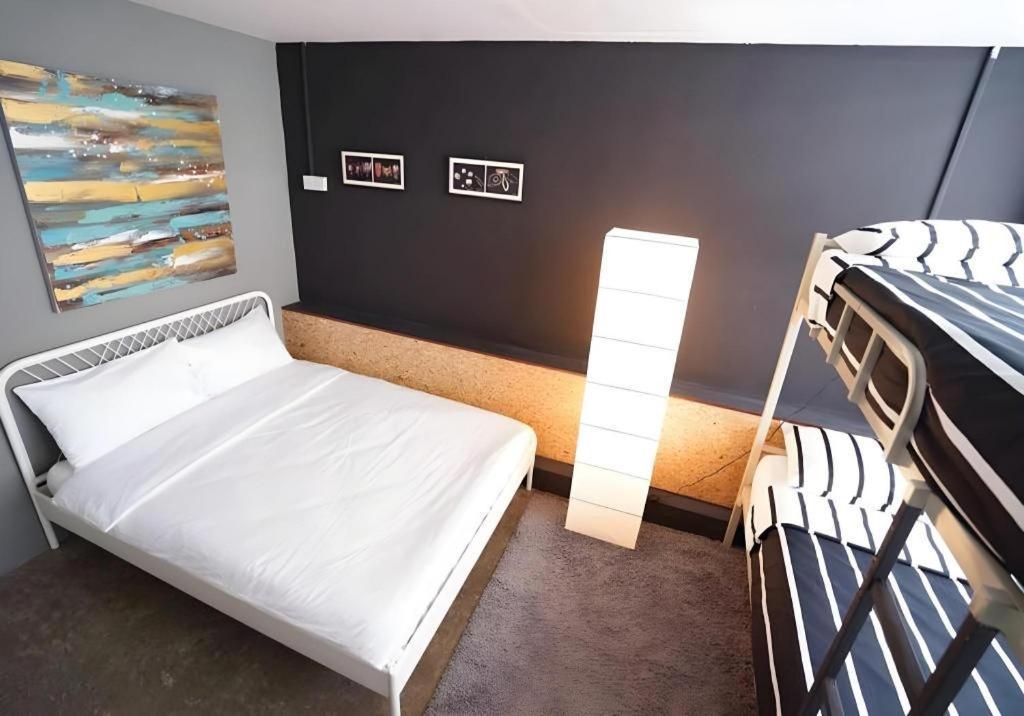 Koptel Budget Hotel Kuching Bagian luar foto