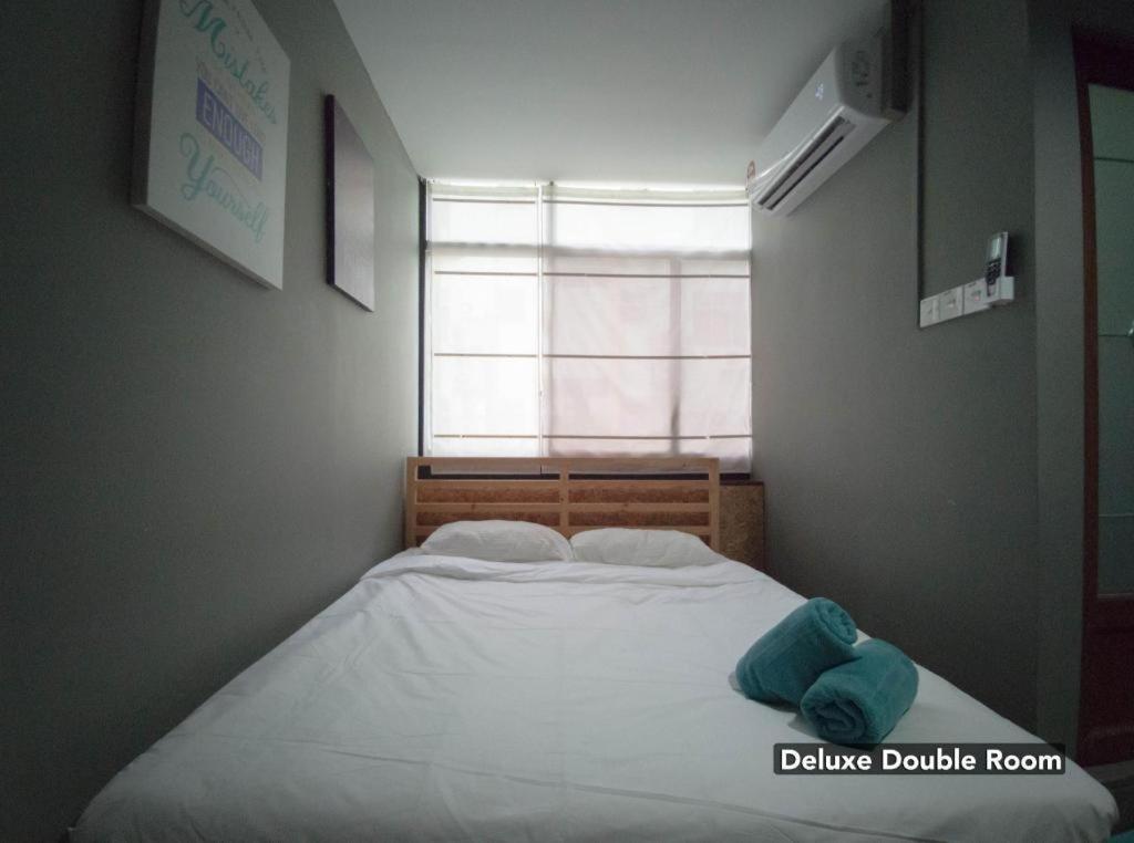 Koptel Budget Hotel Kuching Bagian luar foto