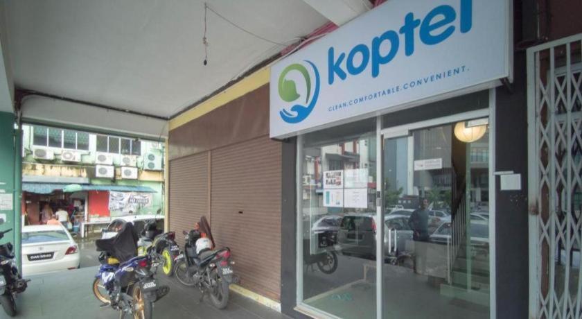 Koptel Budget Hotel Kuching Bagian luar foto