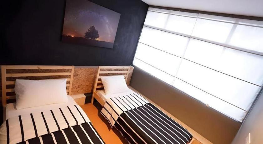 Koptel Budget Hotel Kuching Bagian luar foto