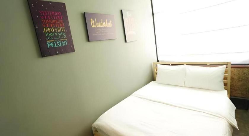 Koptel Budget Hotel Kuching Bagian luar foto