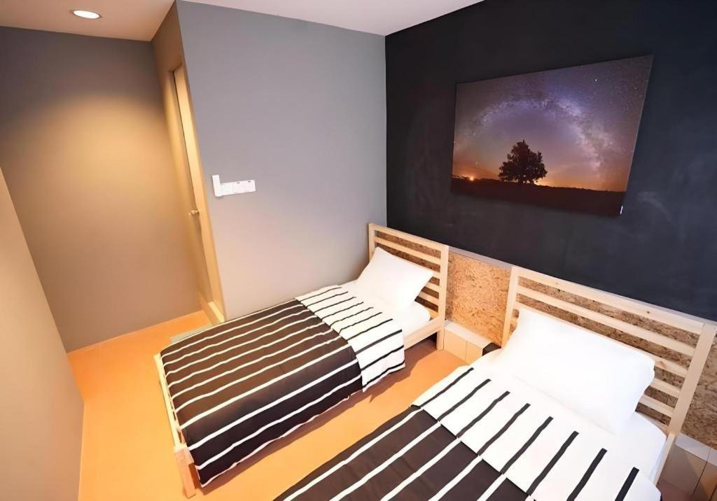 Koptel Budget Hotel Kuching Bagian luar foto